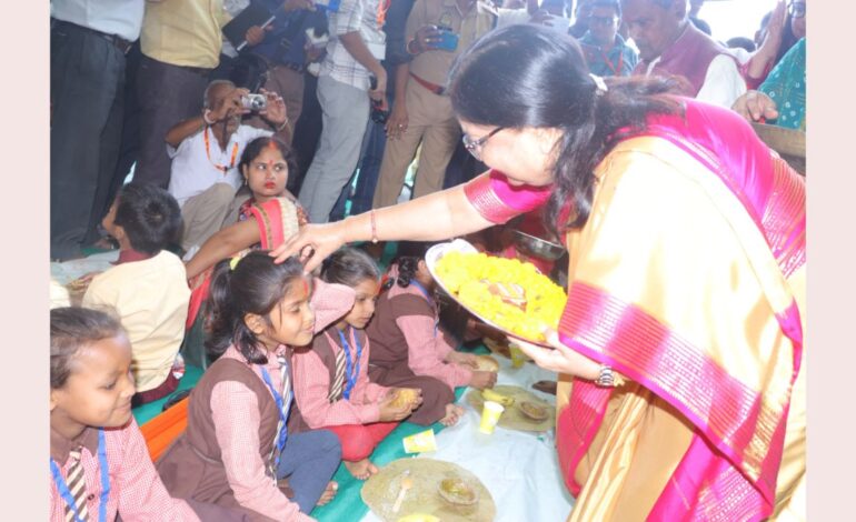 Minister Baby Rani Maurya’s Leadership Sparks Mission Shakti Success in Gonda with 11,888 Enthusiastic Girls