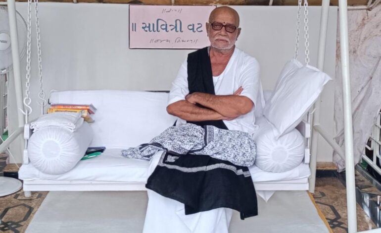 Morari Bapu shares inspirational message for Diwali, New Year