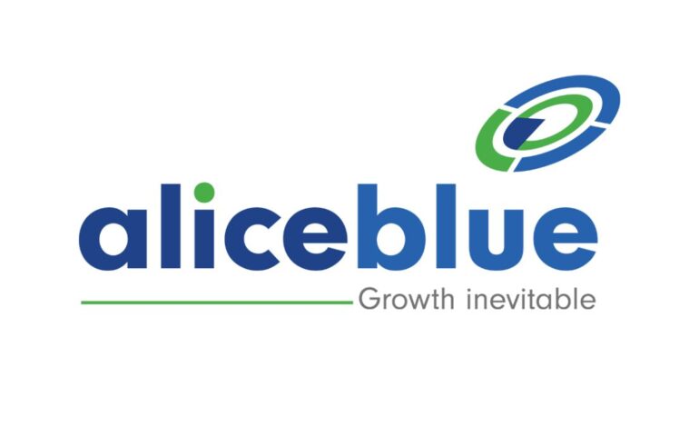 In the Realm of Robots: How AliceBlue’s Human Touch Wins Hearts in the Automated Trading Game