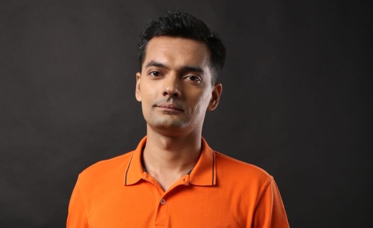 Audience Hails JNU: Jahangir National University Actor Abhimanyu Datta as India’s Mr. Bean